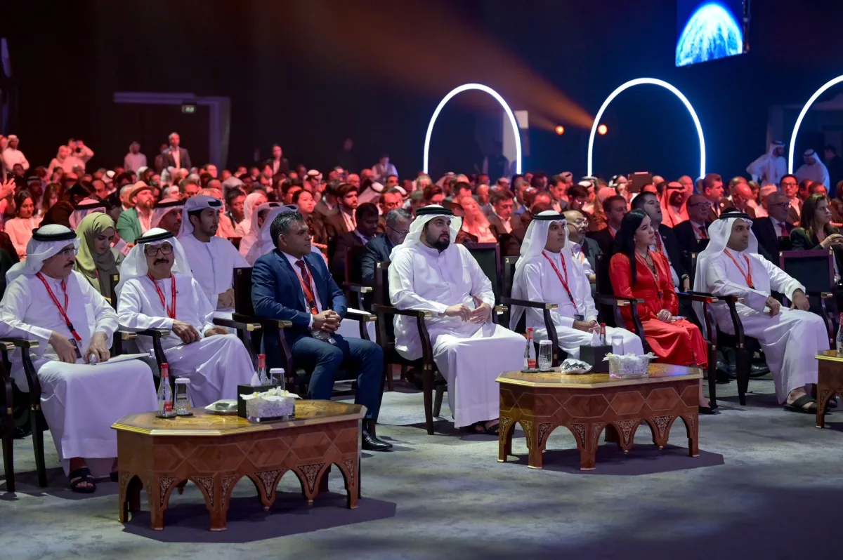 انطلاق فعاليات منتدى دبي للأعمال. الصورة من حساب "الشيخ أحمد" على منصة x