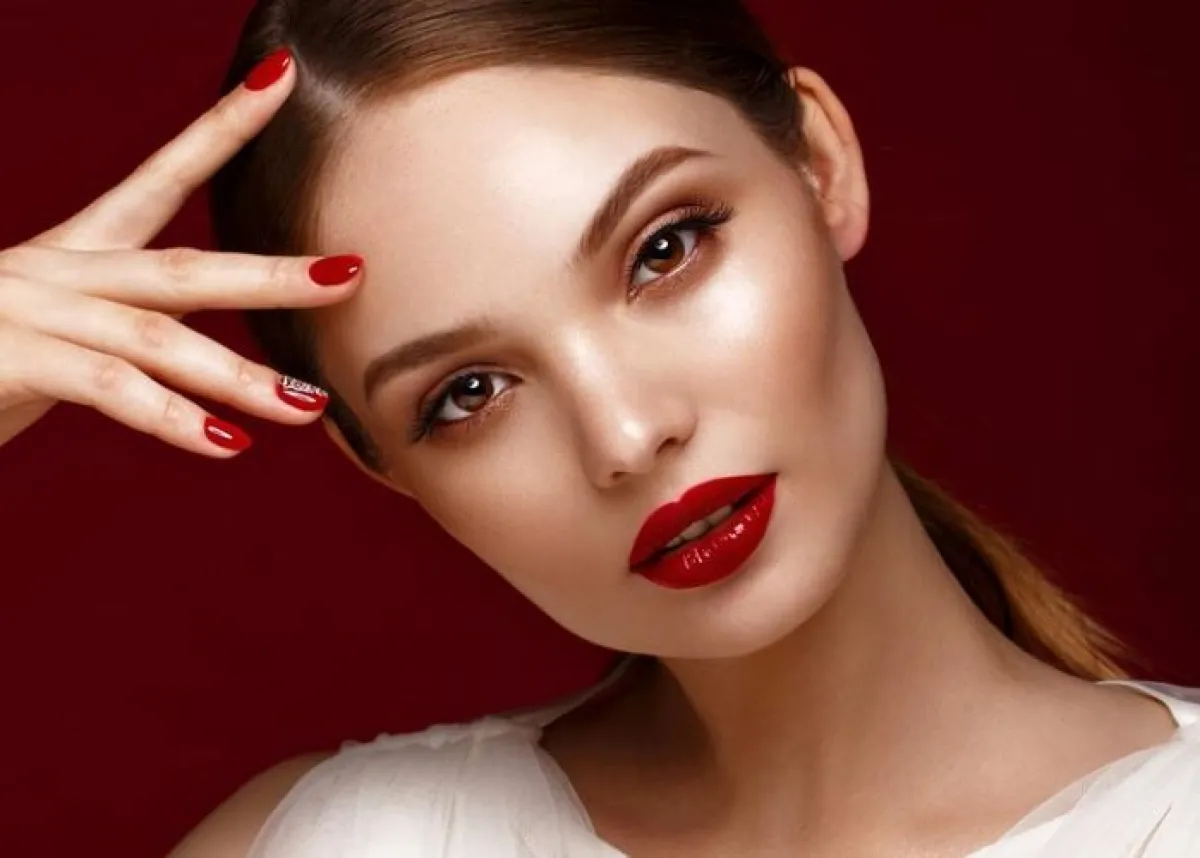 مكياج شفاه البشرة الحنطية