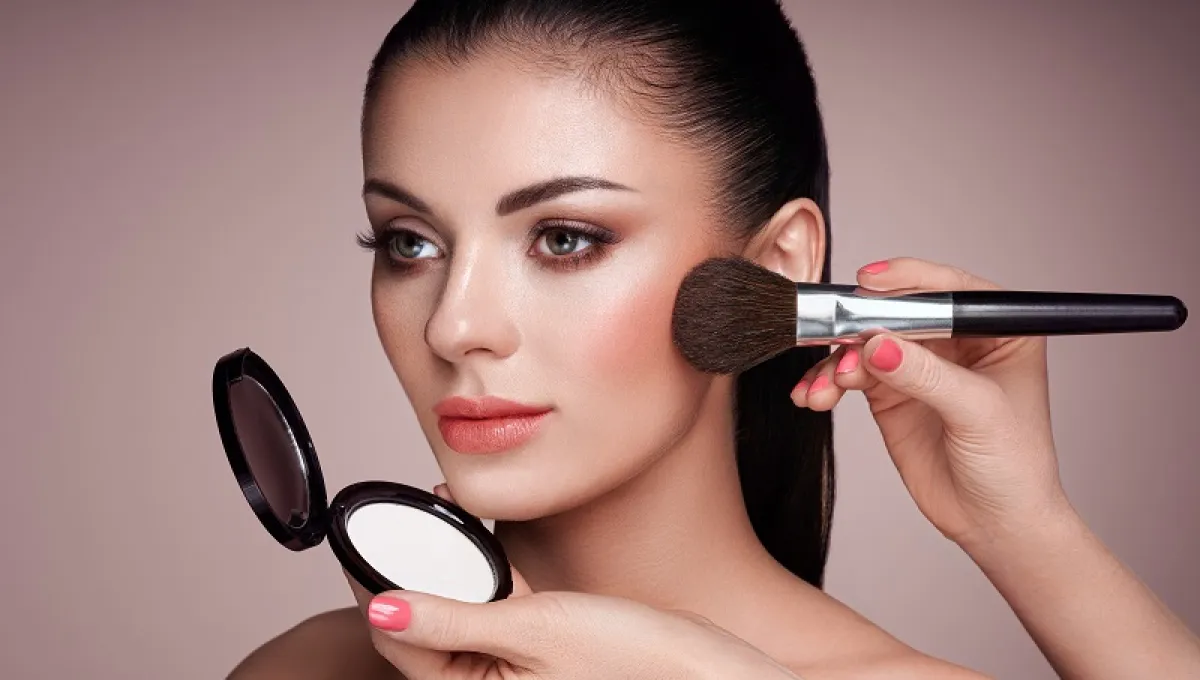 طرق تطبيق المكياج