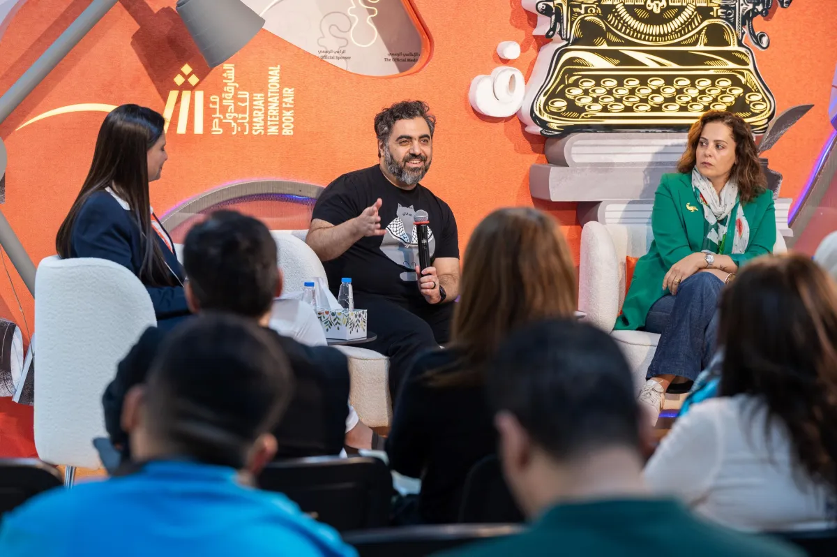 لجنة تحكيم "اتصالات لكتاب الطفل": مشاركة قياسية من 22 دولة عربية وأجنبية على الجائزة