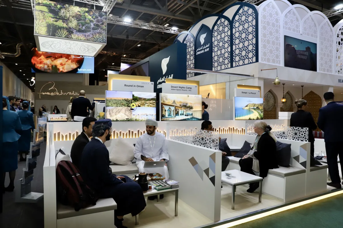 سلطنة عمان تشارك في معرض سوق السفر العالمي لندن 2023. الصورة من حساب وزارة التراث والسياحة العمانية