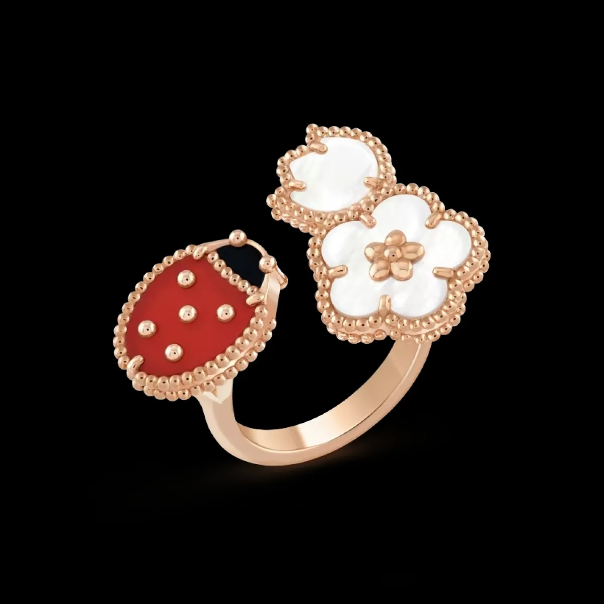 خاتم Lucky Spring من فان كليف آند أربلز Van Cleef & Arpels