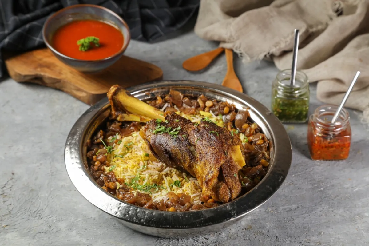 طبق المجبوس