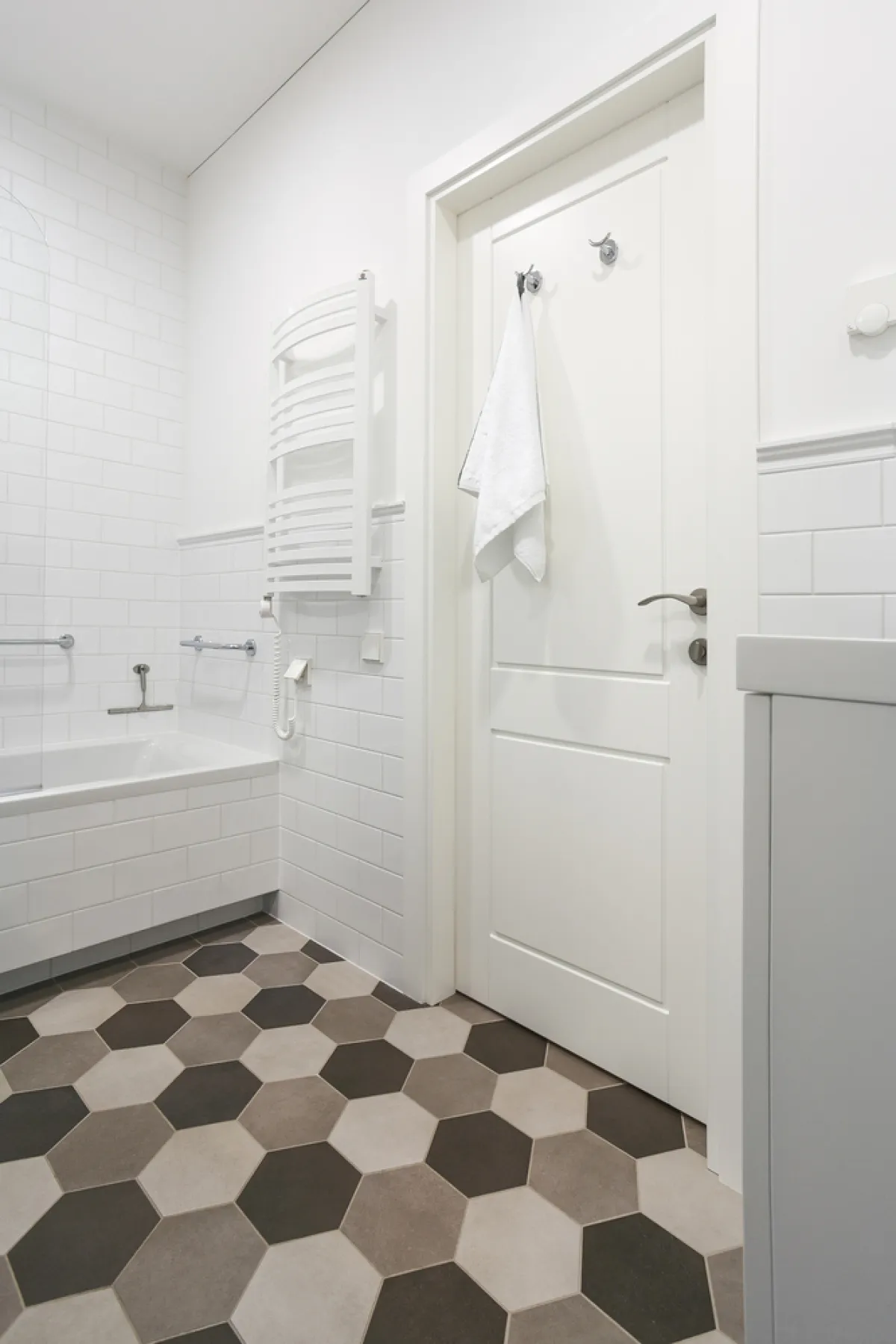 أرضيّة الحمّام مميزة 