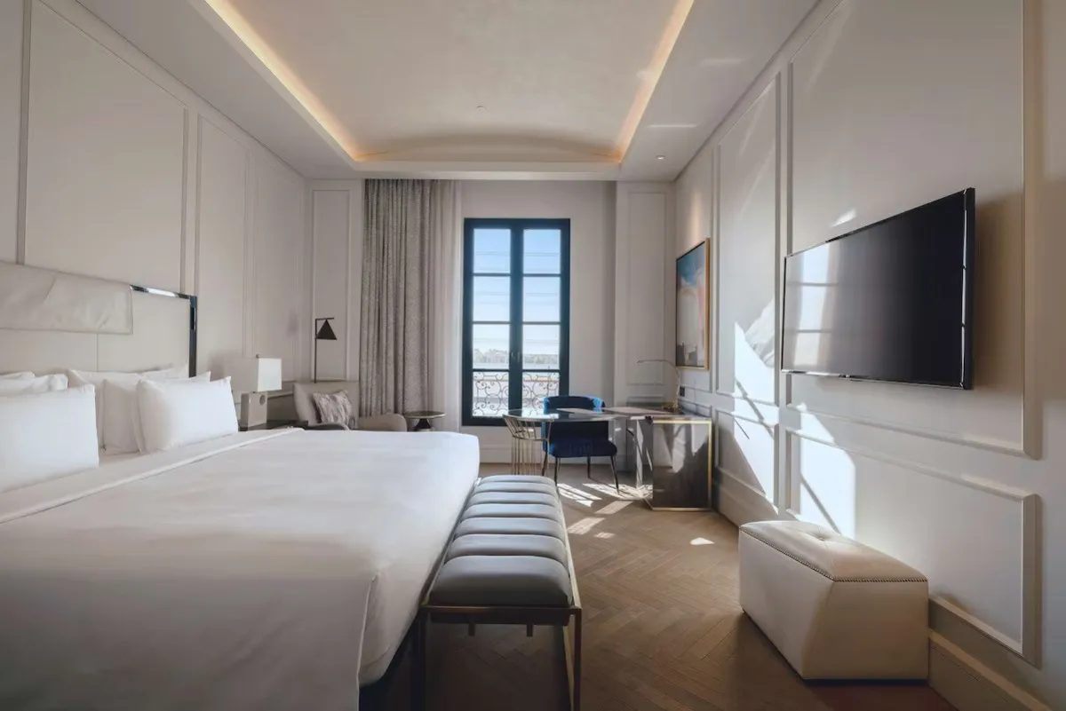 فندق مانسارد الرياض، راديسون كوليكشن