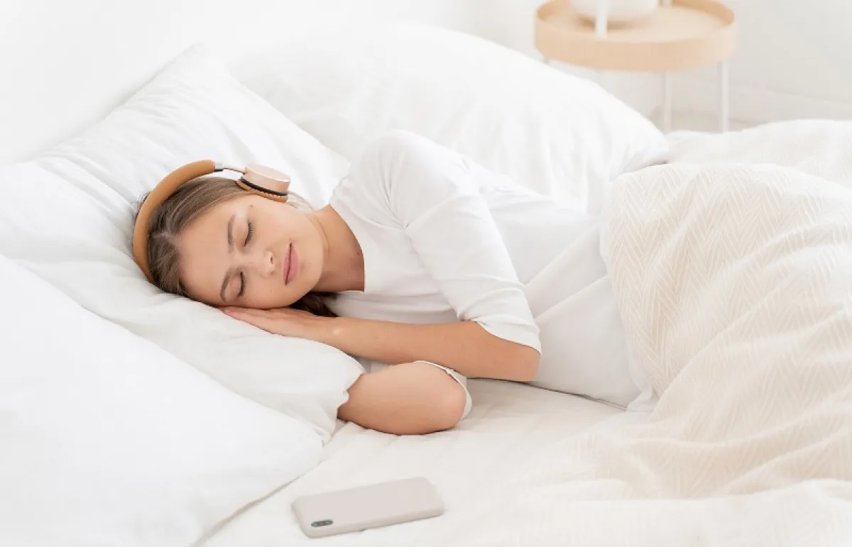 الـ ASMR تساعد الناس في تحسين الحالة المزاجية (المصدر: Shutterstock)