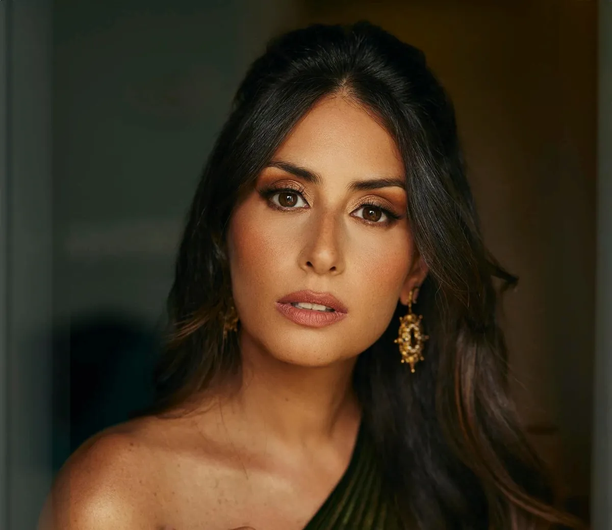 هبة طوجي - الصورة من صفحتها الرسمية على الفيس بوك