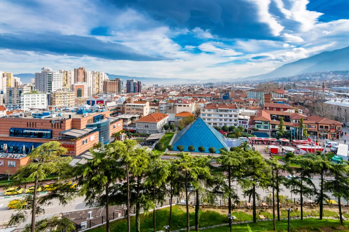 بورصة وجهة سياحية عائلية بامتياز