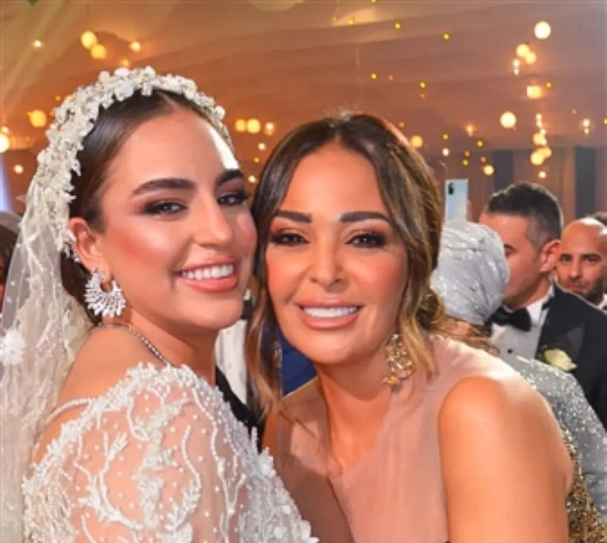 صور حفل الزفاف من ستوري حساب داليا البحيري على انستغرام