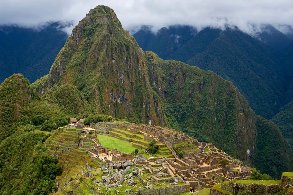 هواينا بيتشو 