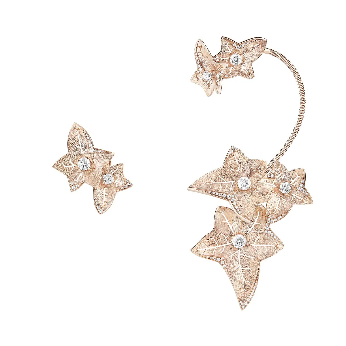 أقراط Lierre de Paris من بوشرون Boucheron