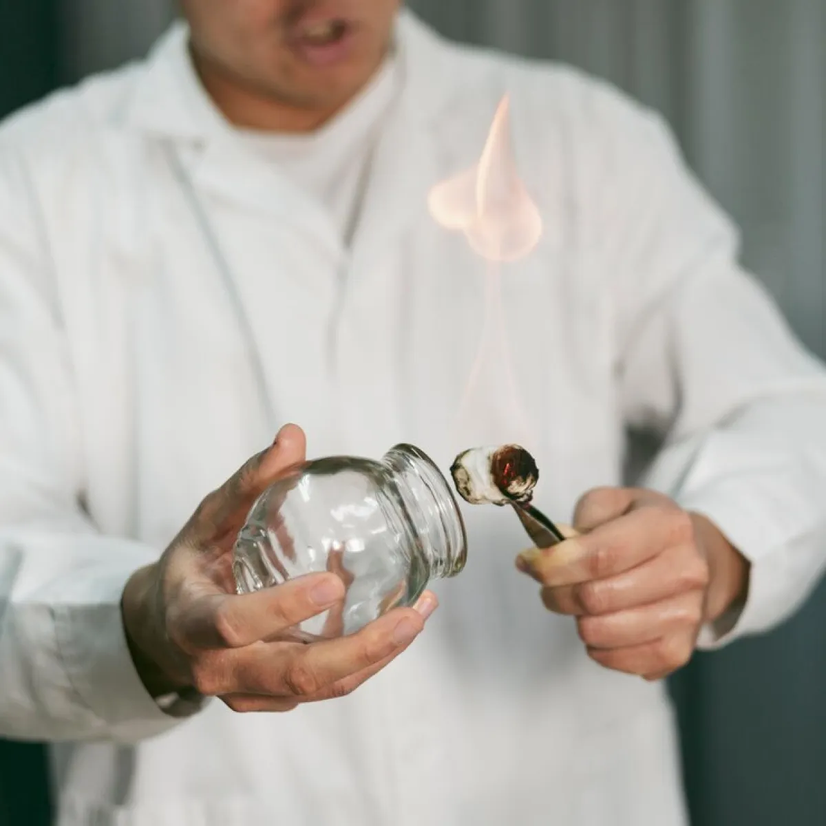 الحجامة من أكثر العلاجات المستخدمة في الطب البديل شيوعاً (المصدر: freepik)