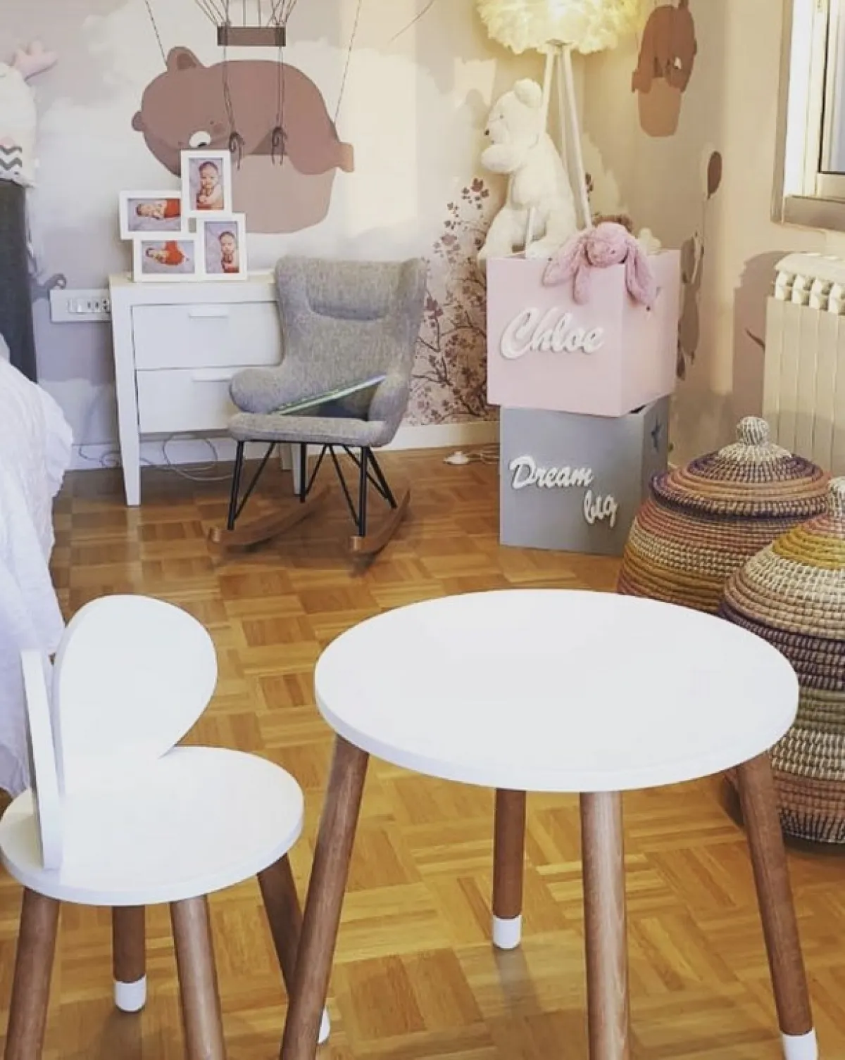 الأثاث في غرف نوم الأطفال وظيفي