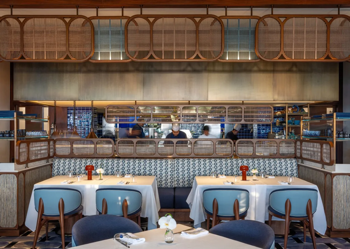 مطعم سي فو  يدعو زواره للاستمتاع بأشهى مأكولات بحلته الجديدة 