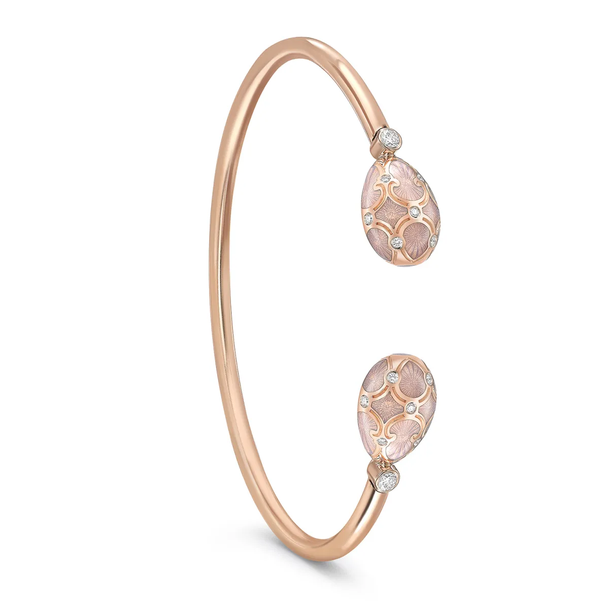 سوار Heritage Rose Gold Diamond & Pink Guilloché Enamel من فابرجيه Fabergé