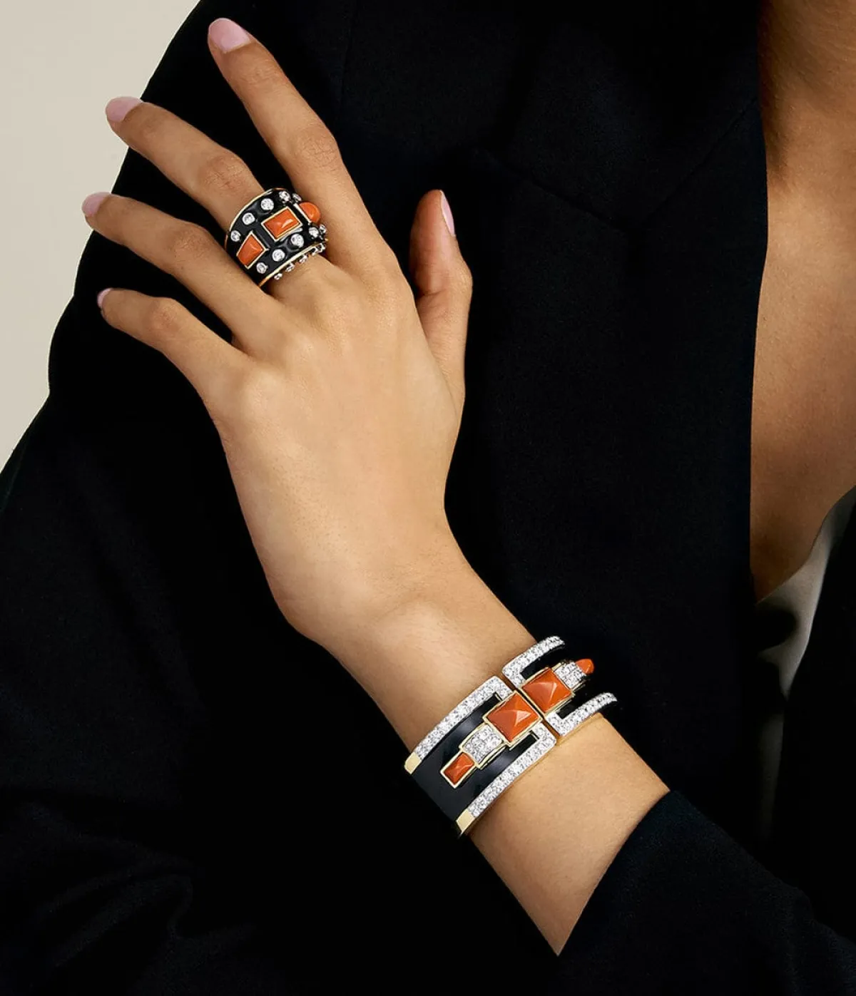 سوار Two Stone Bastille Cuff من ديفيد ويب David webb 