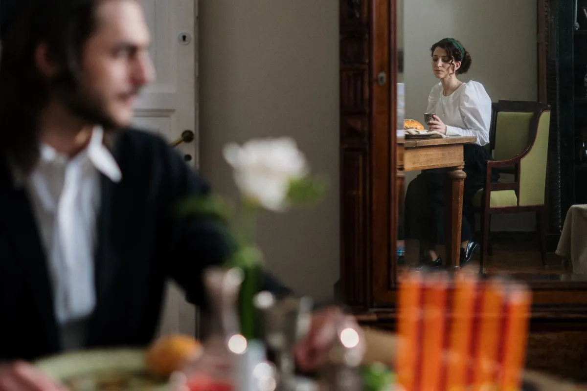 علامات الزوج اللعوب