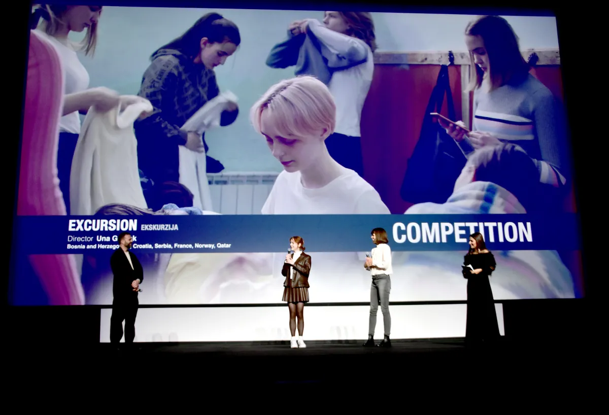 لحظة تقديم فيلم نزهة البوسني- مهرجان الفيلم الدولي بمراكش