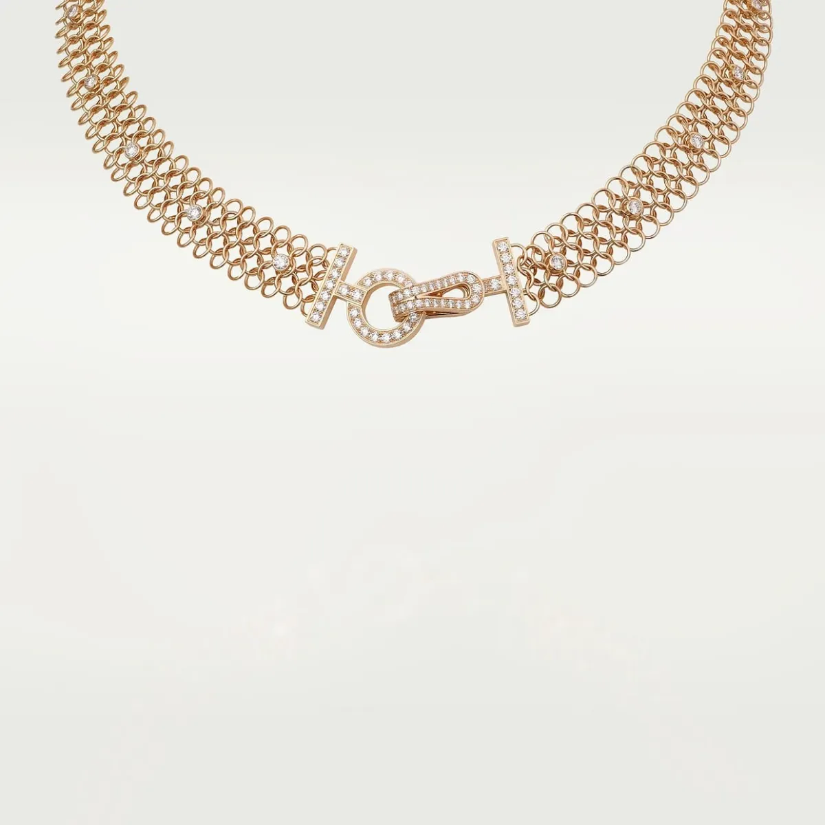 قلادة AGRAFE من كارتييه Cartier 