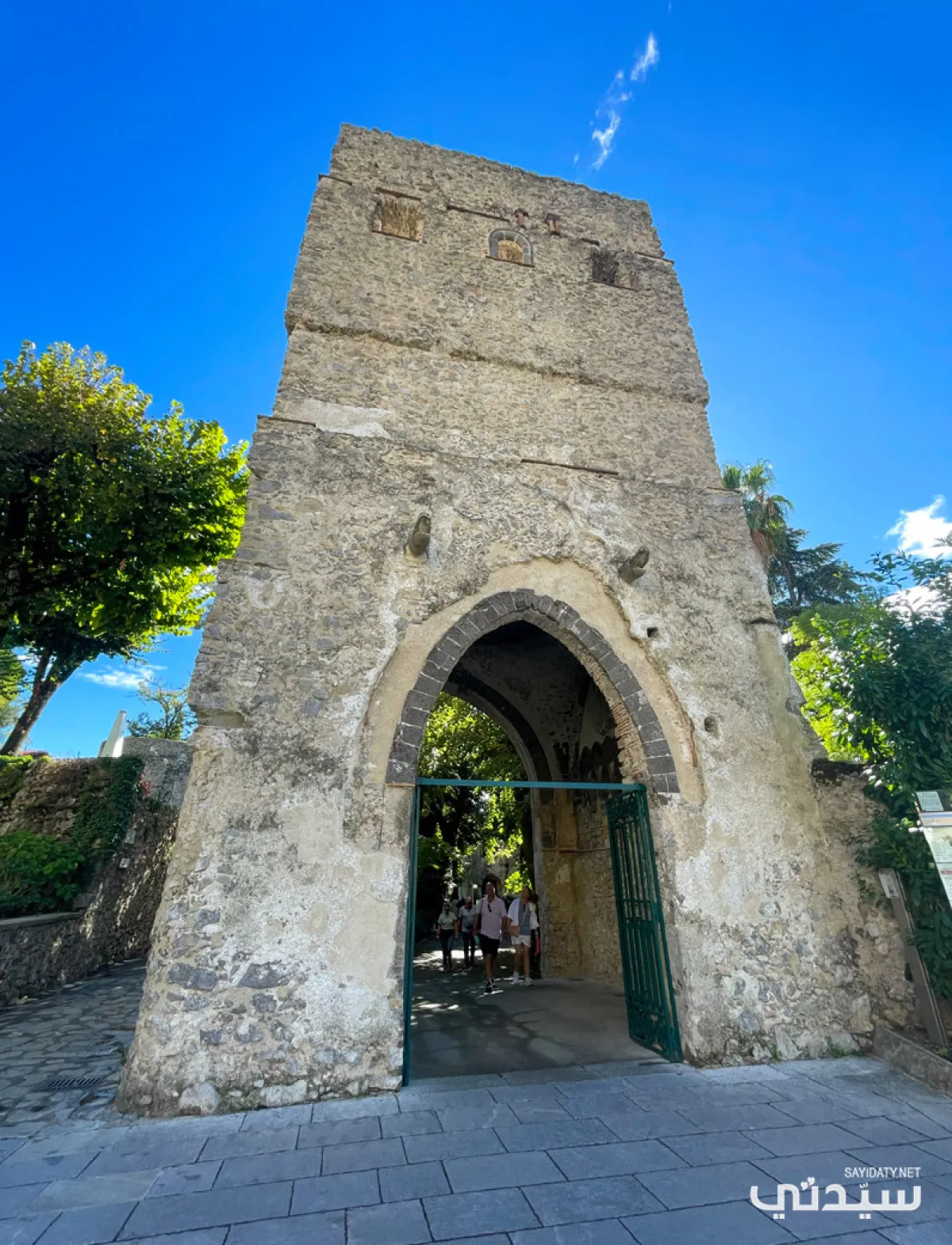 فيلا روفولو