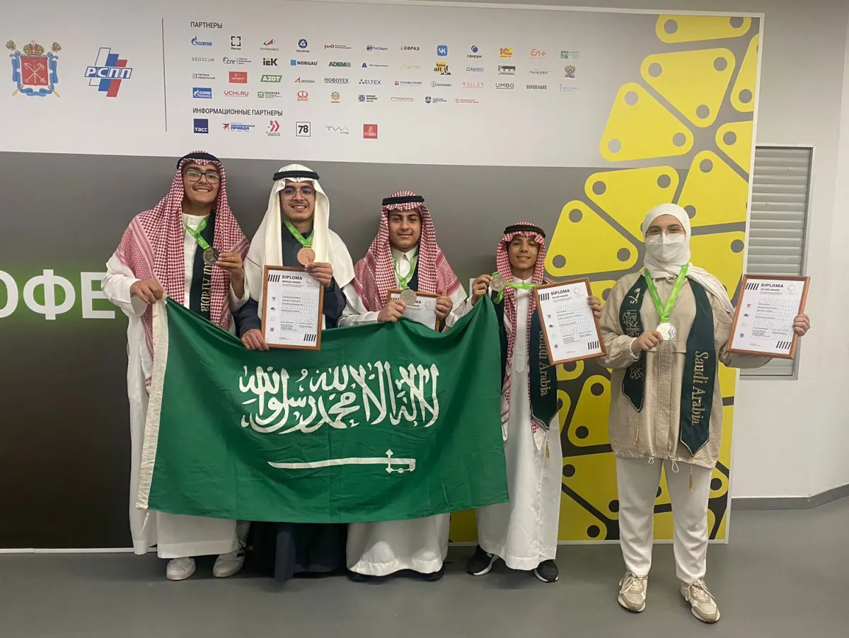 تعليم الطائف يحتل المرتبة الثانية عالمياً في مسابقة المهارات روسيا 2023 - الصورة من حساب تعليم الطائف على إكس