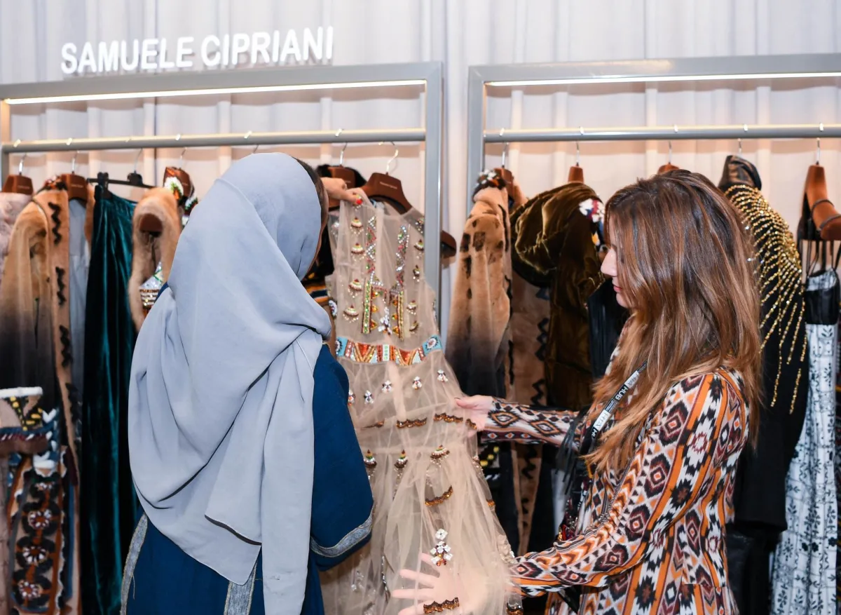 افتتاح مؤتمر "هي هَبْ" بحي جاكس وسط حضور أيقونات الموضة والأزياء