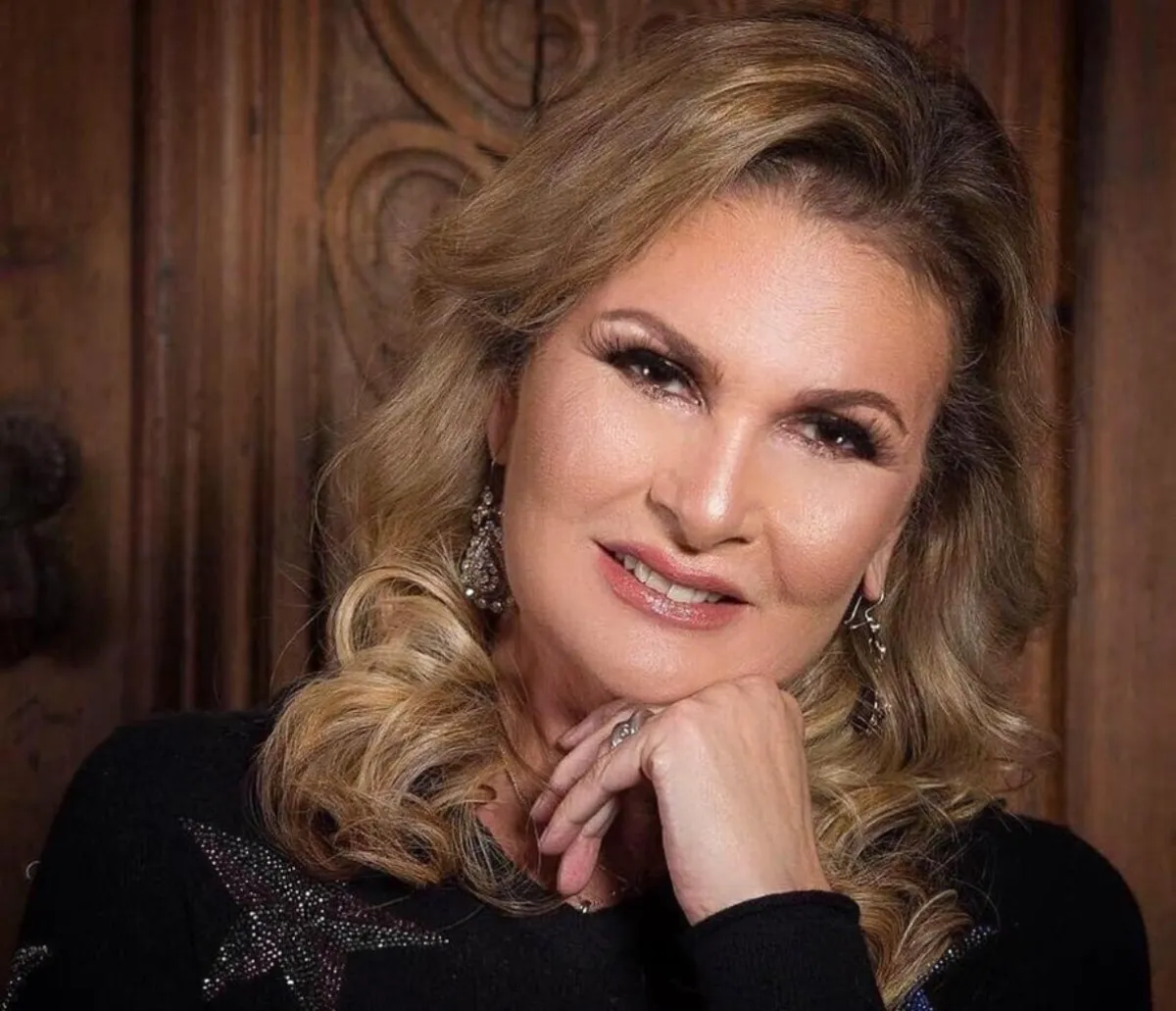 الصورة من حساب يسرا على إنستغرام