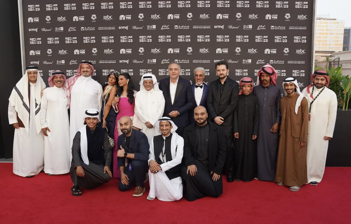 طاقم عمل فيلم "هجان" من العرض الخاص بمهرجان البحر الأحمر السينمائي- تصوير: عدنان مهدلي