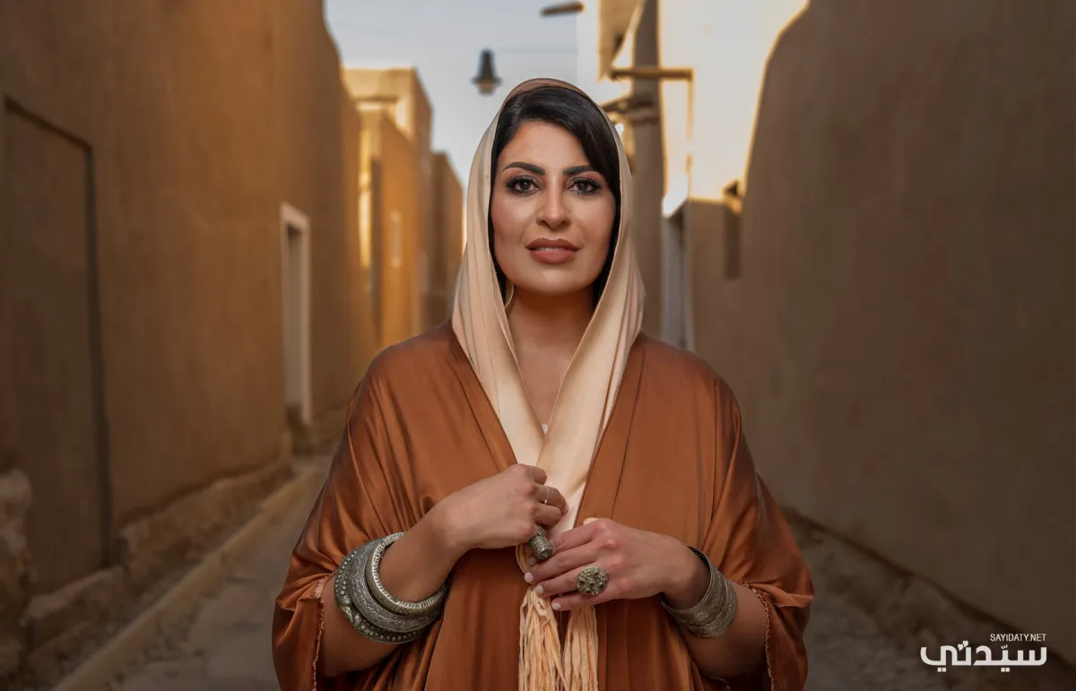 خلود البكر المصورة السعودية في حوار وجلسة تصوير في الدرعية العريقة