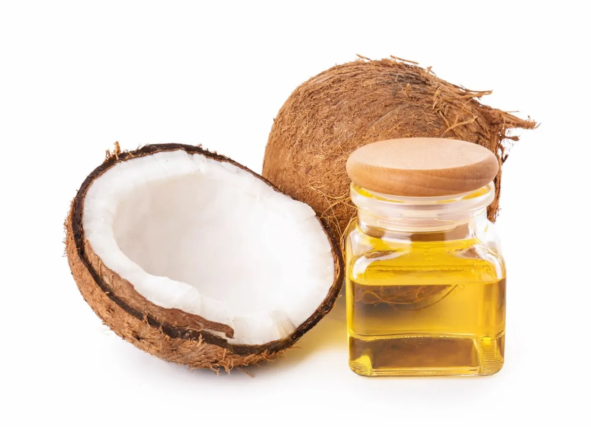 استخدامات زيت جوز الهند في تنظيف المنزل 