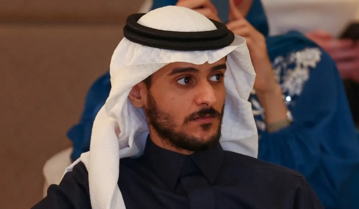 الفنان عايض