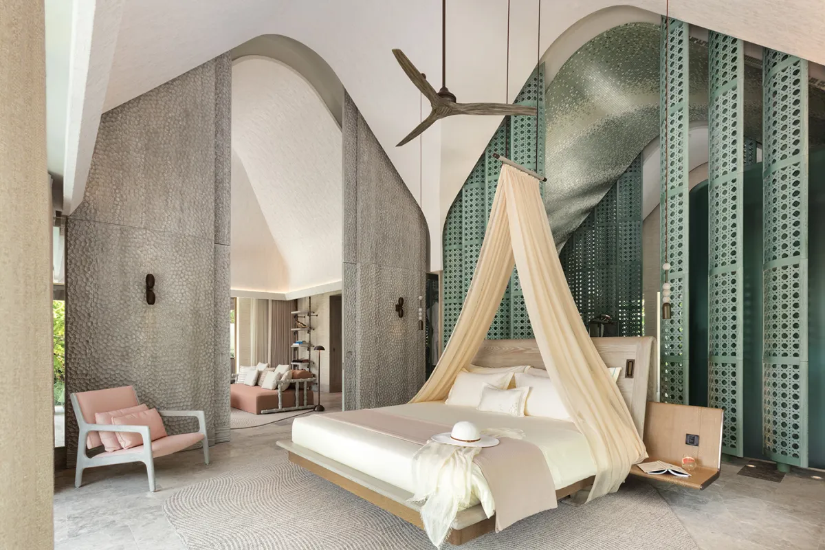 منتجع متميز للرفاهية 68 فيلا مع حمامات سباحة، تنقسم بين 34 فيلا شاطئية و34 فيلا مائية. 