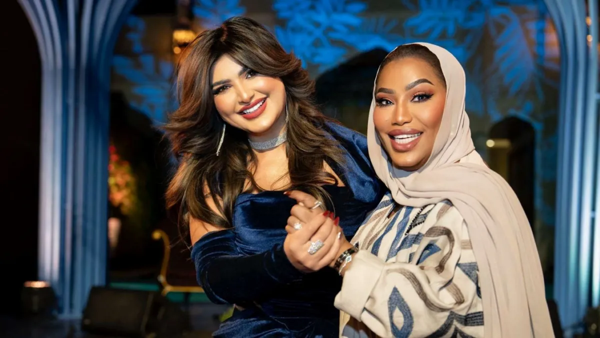 أميرة محمد وموضي الشمراني د -الصورة من الفنانة