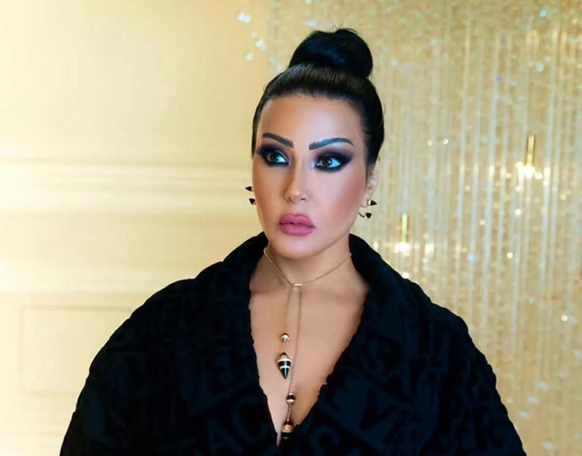 الصورة من صفحة سمية الخشاب على الفيس بوك