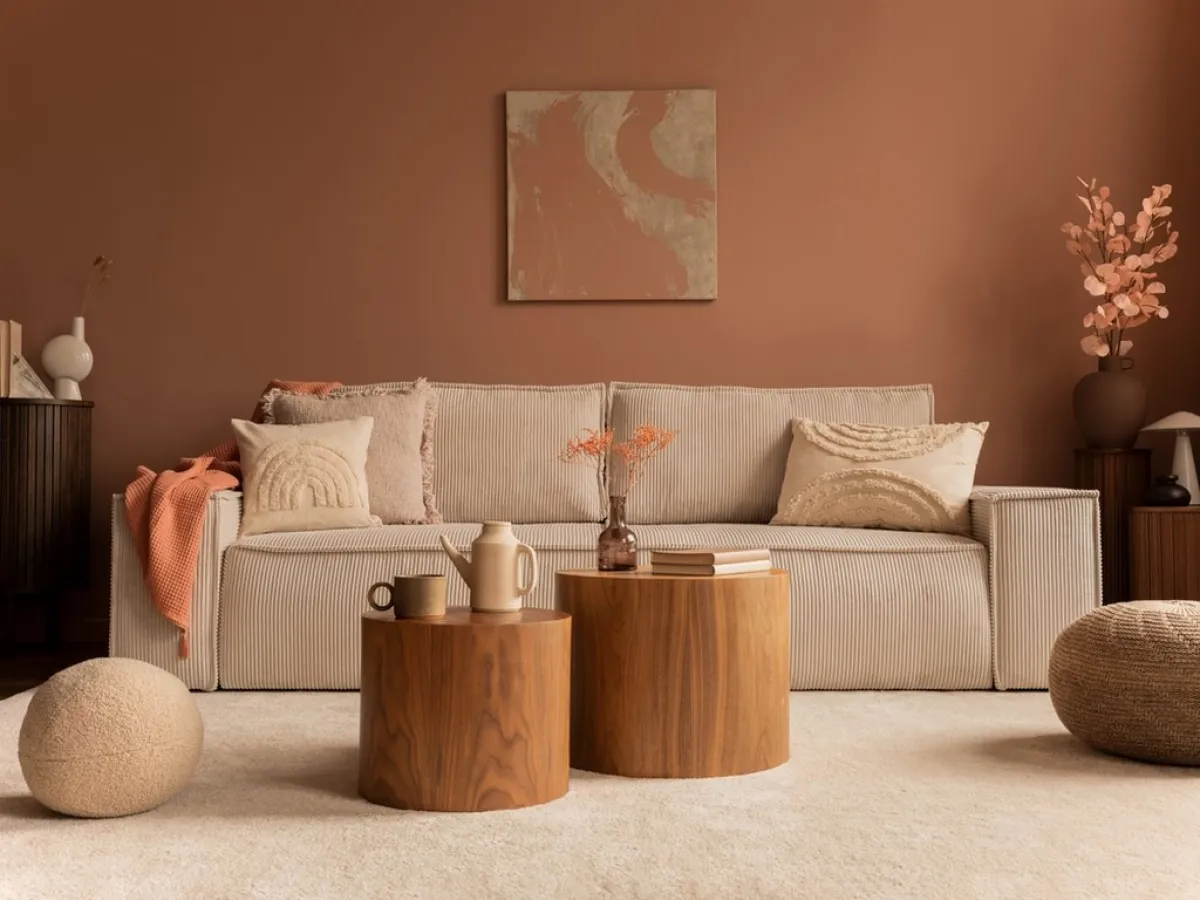 الألوان المحايدة الدافئة في ديكورات المنزل 2024