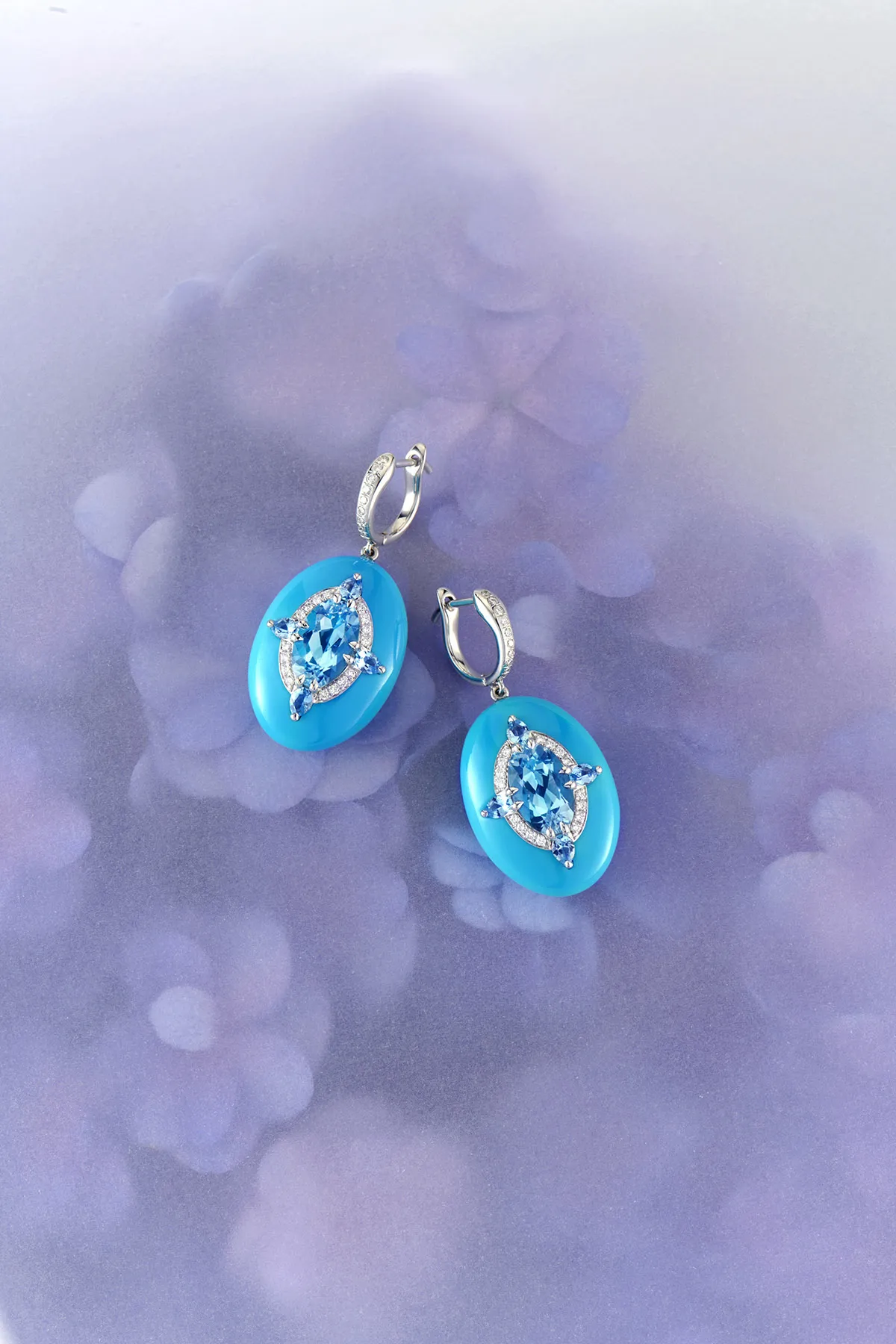 أقراط من التوباز الأزرق والفيروز