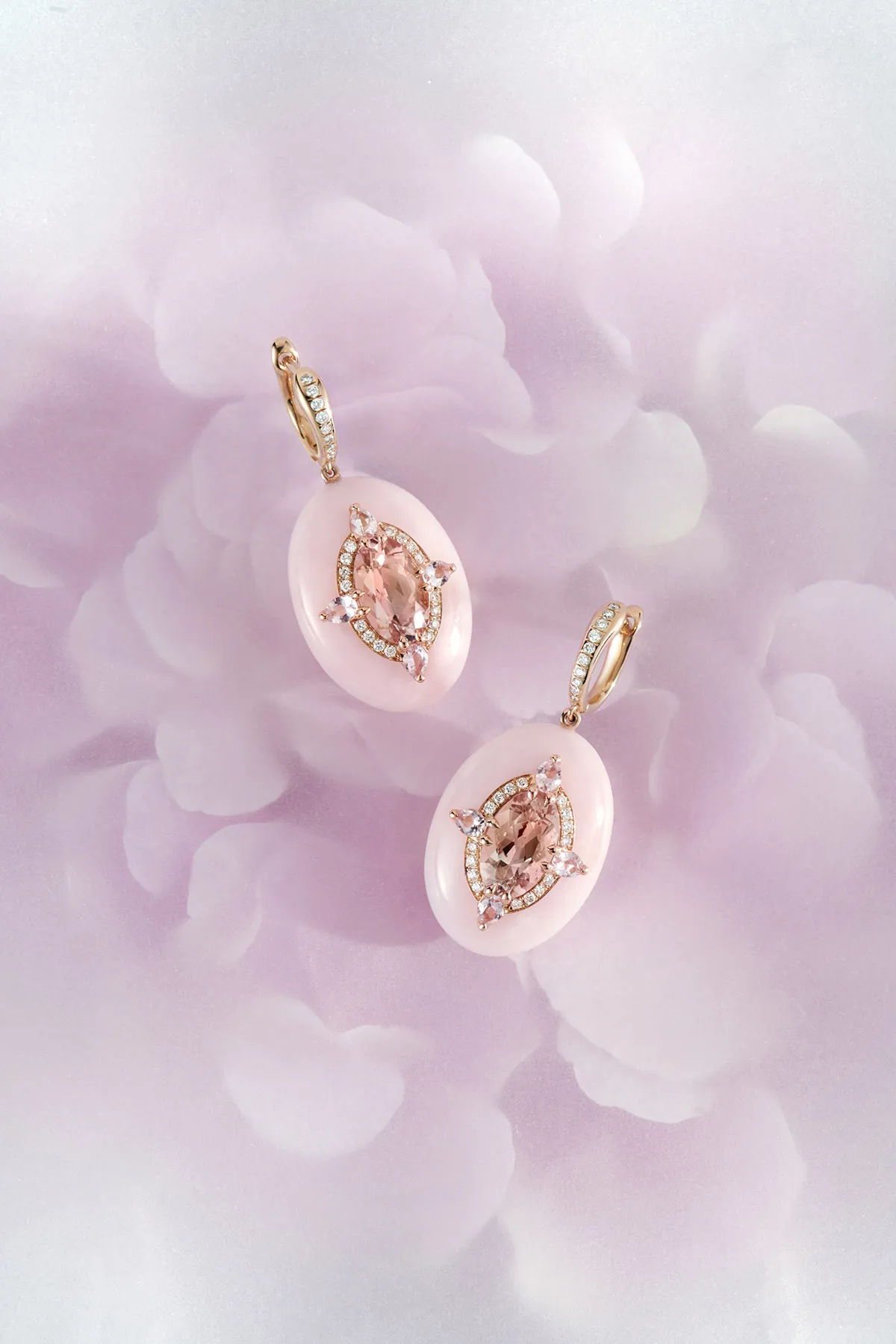 أقراط من المورجانيت والعقيق الوردي