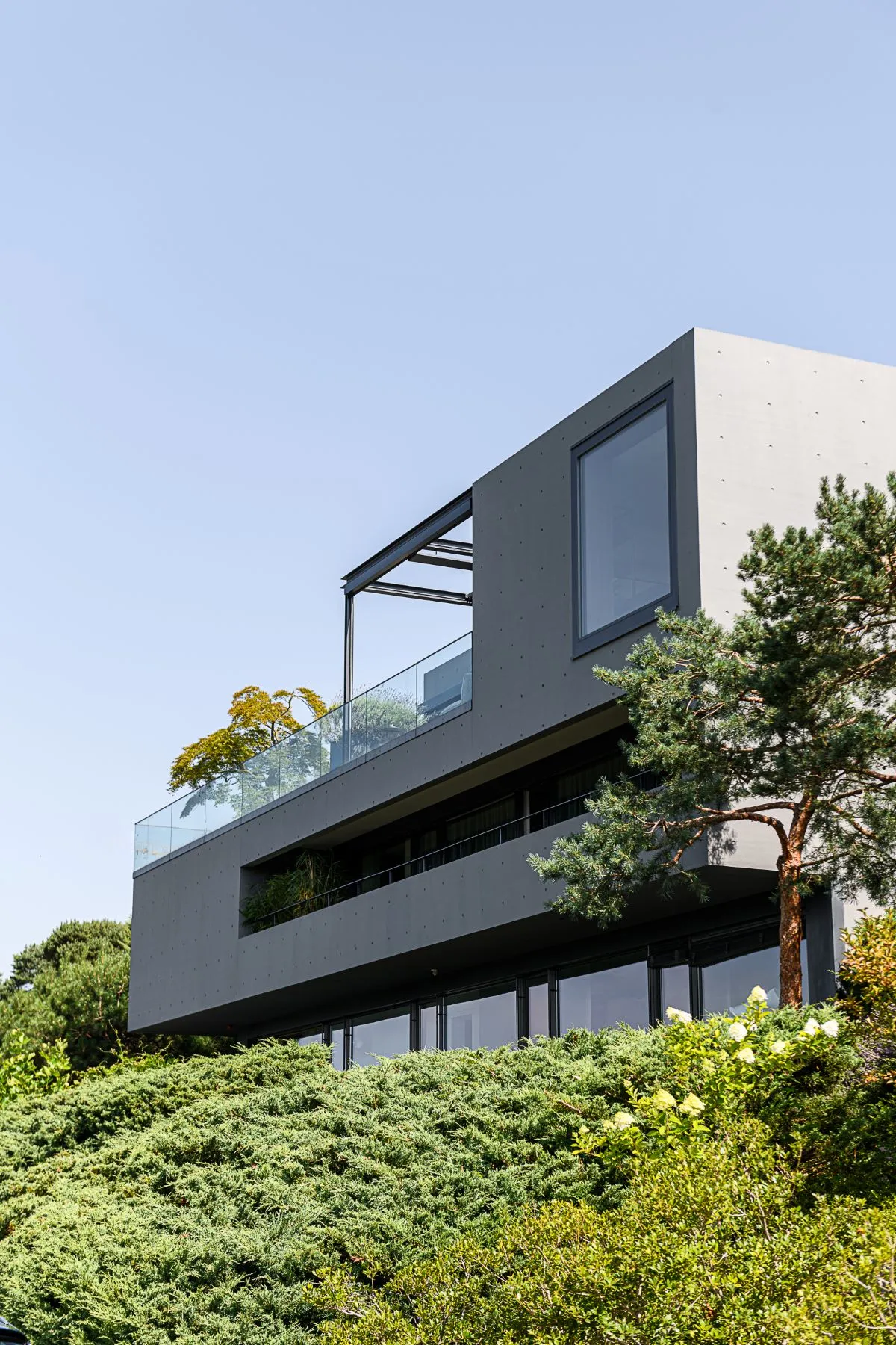 "خلوة القادة" Leaders Retreat   مركز مصمّم لقادة وروّاد الأعمال لاستعادة توازن الجسم والذهن والروح