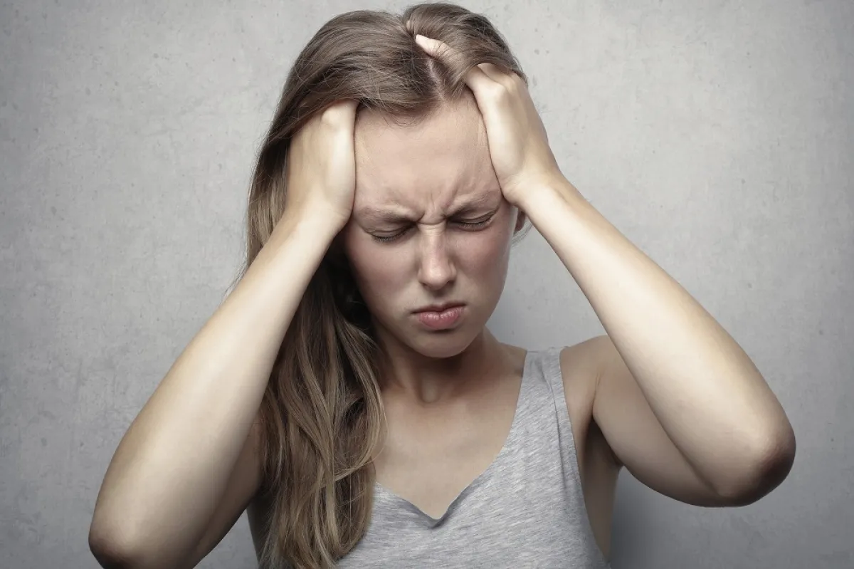 كيف يمكن تخفيف الصداع في ثوانٍ