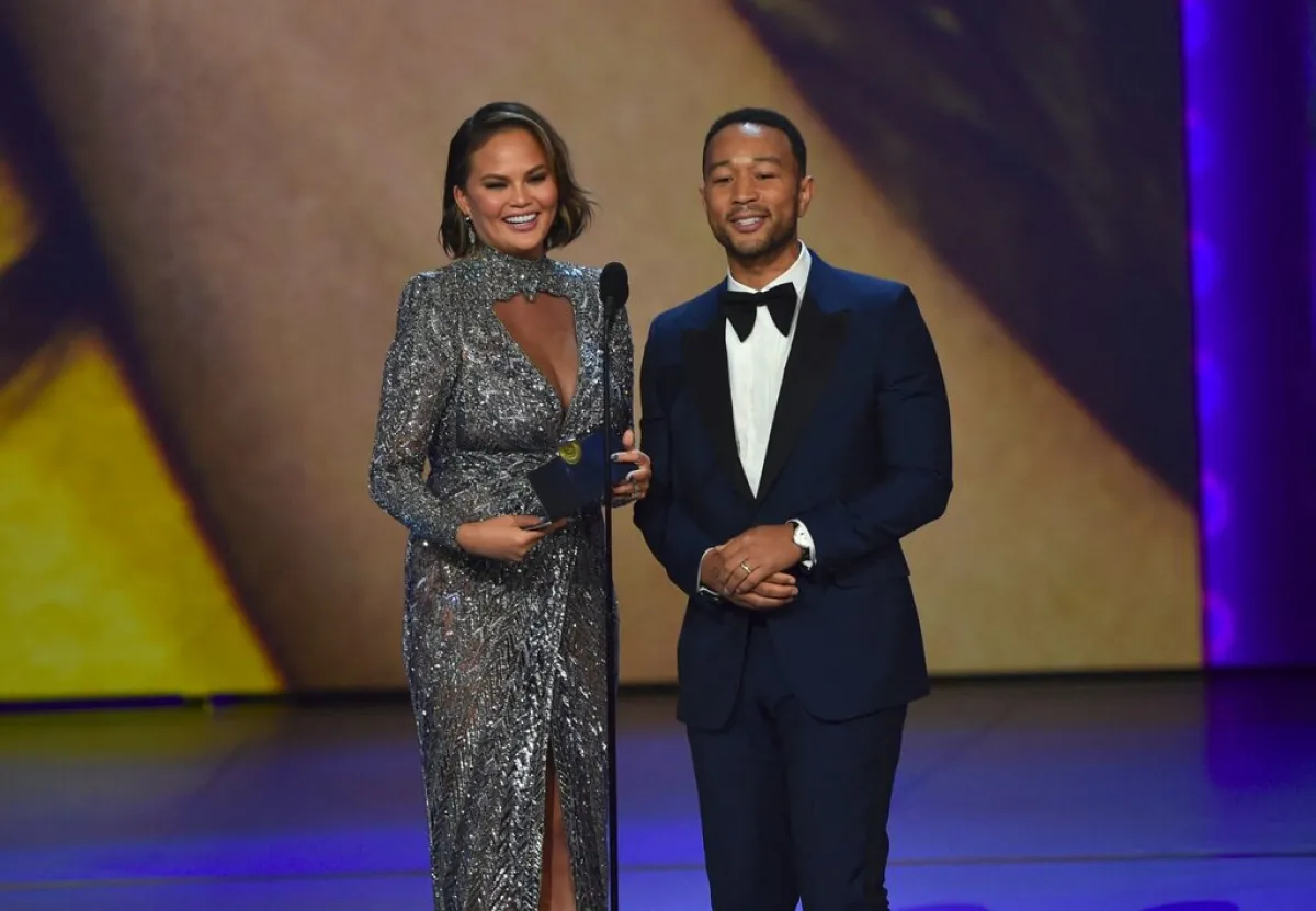 جون ليجند وكريسي تايغن John Legend and Chrissy Teigen (مصدر الصورة: Robyn BECK / AFP)