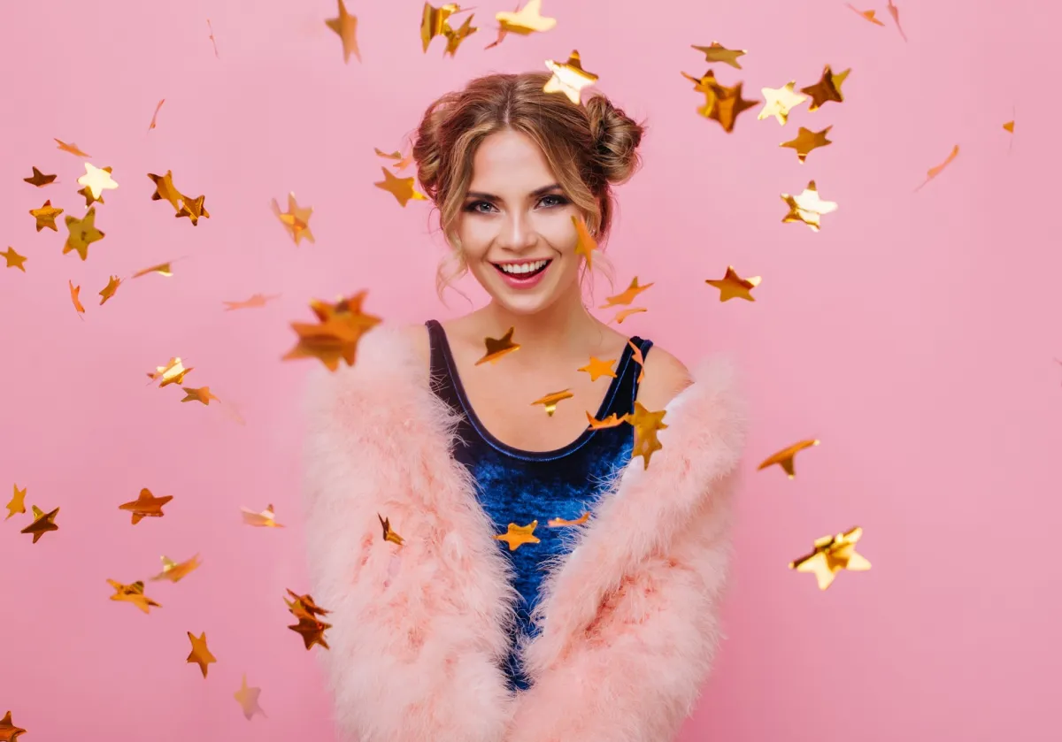 إطلالتك الجمالية