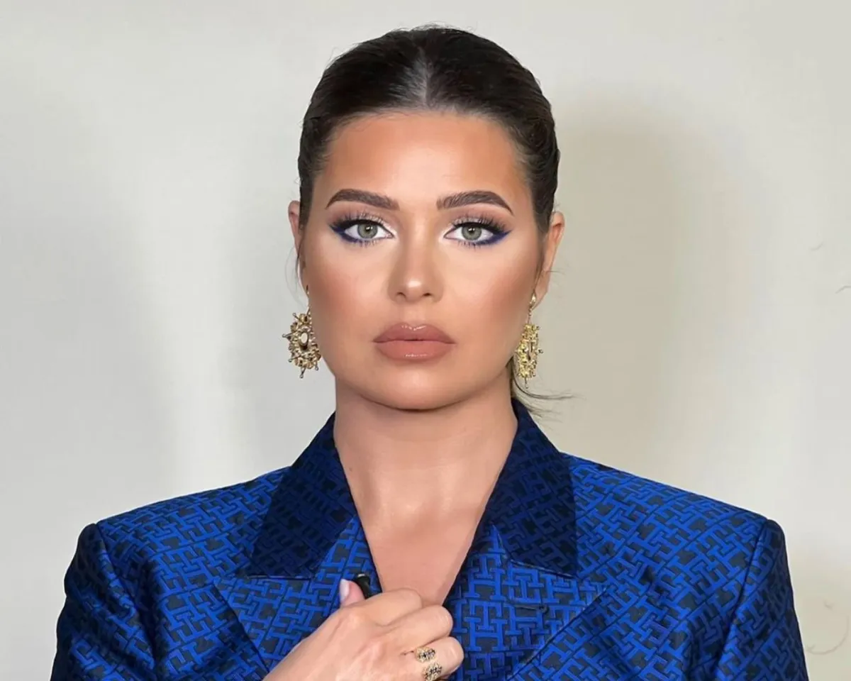 الصورة من حساب يسرا اللوزي على انستغرام