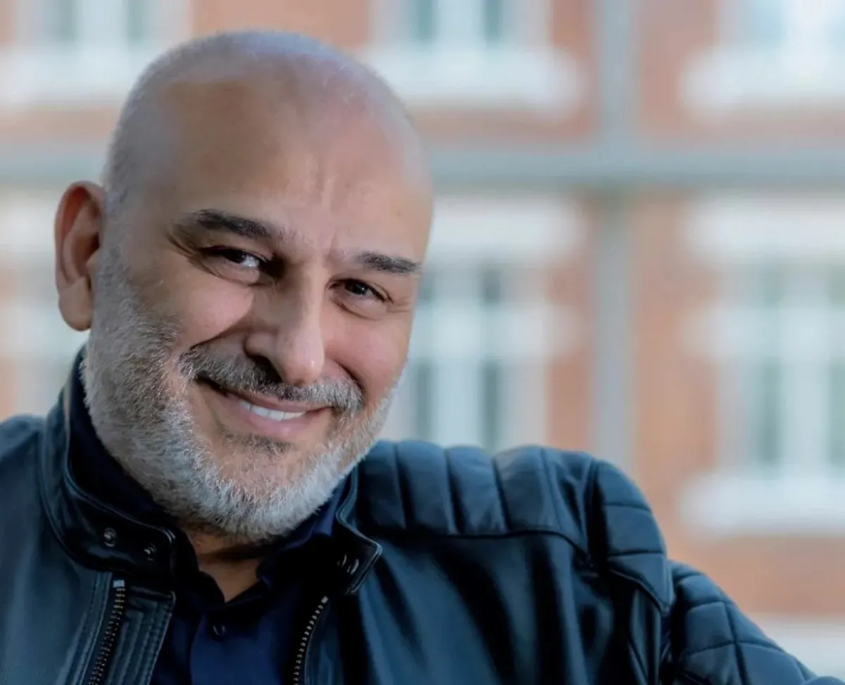 الصورة من صفحة جمال سليمان على الفيس بوك