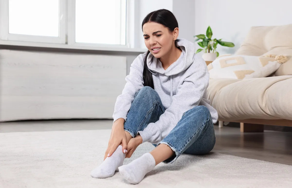 أسرع طريقة لعلاج الشد العضلي في الساق.. اتبعيها للتعافي الصحي