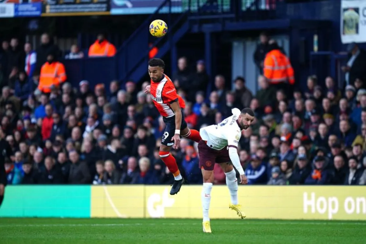 مانشستر سيتي يفوز على لوتون تاون بهدفين في الدوري الإنجليزي - الصورة من حساب الدوري الإنجليزي على منصة إكس