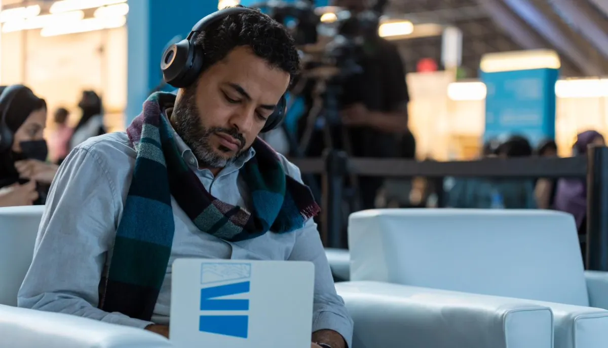 ورشة عمل لمناقشة " صناعة الكتاب الصامت" - الصورة من العلاقات العامة