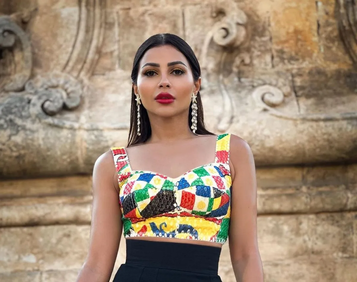 مهيرة عبد العزيز 