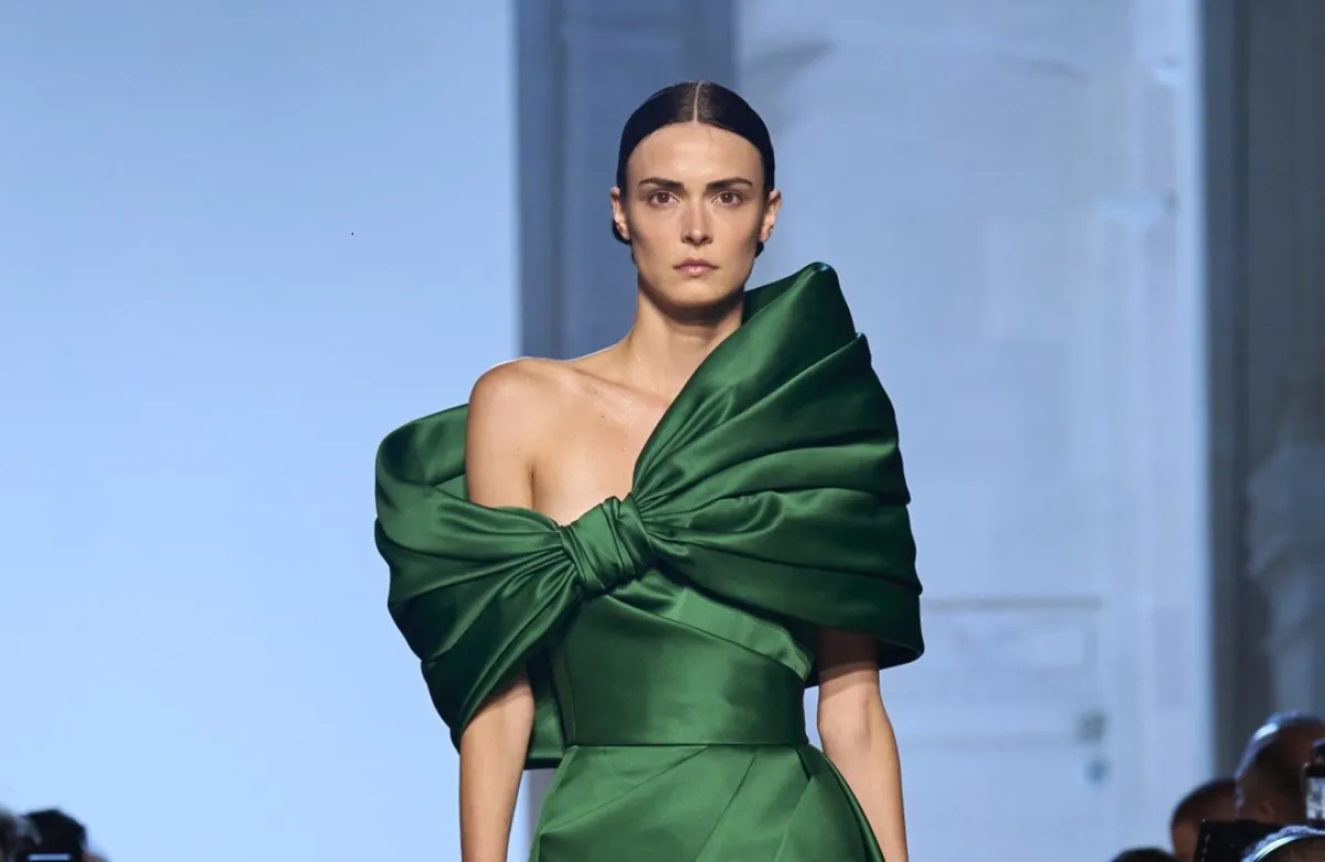 فستان من إيلي صعب -مصدر الصورة Launchmetrics/Spotlight ©