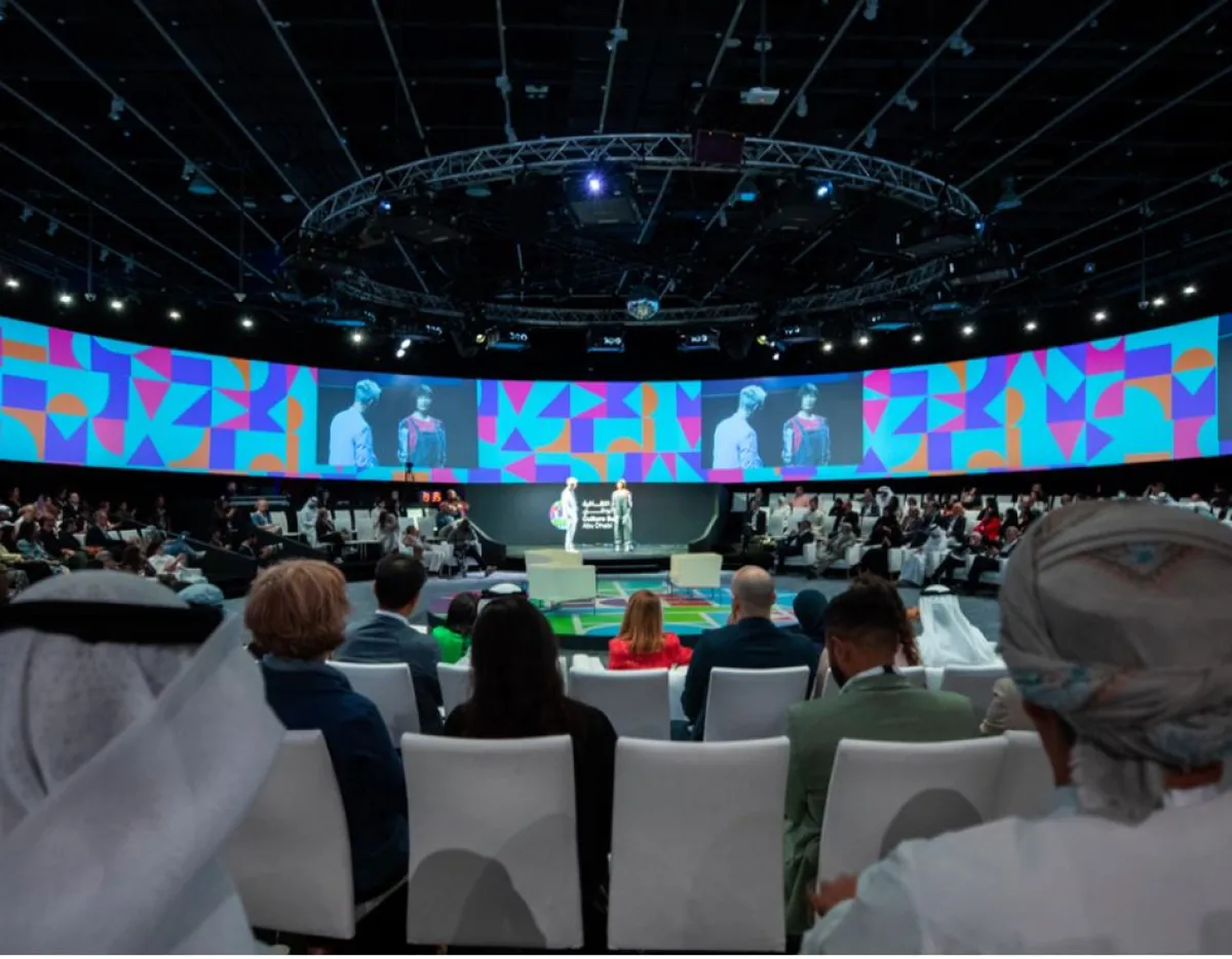 قادة الفكر يجتمعون في القمة الثقافية أبوظبي مارس 2024 - الصورة من مكتب أبوظبي الإعلامي