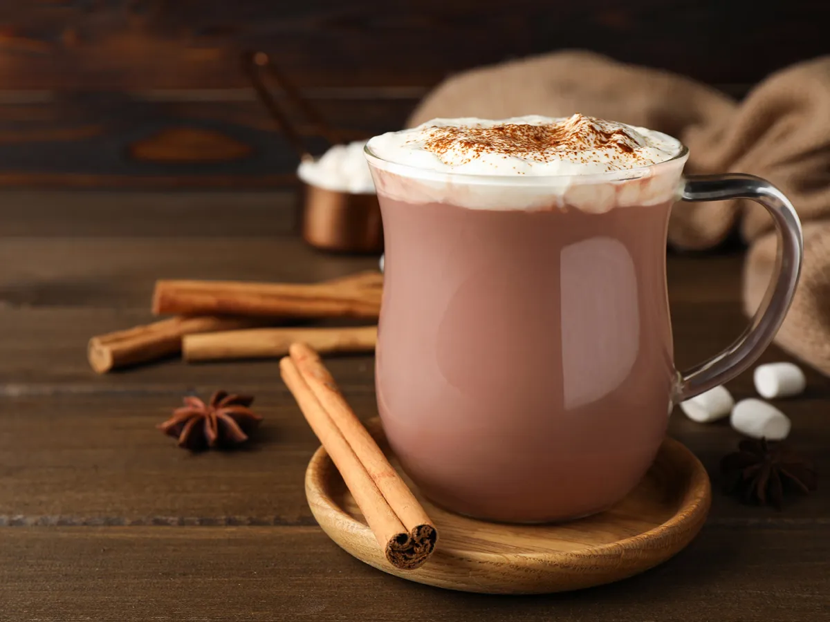 جولة على مقاه في الرياض شهيرة بتقديم الشوكولاتة الساخنة